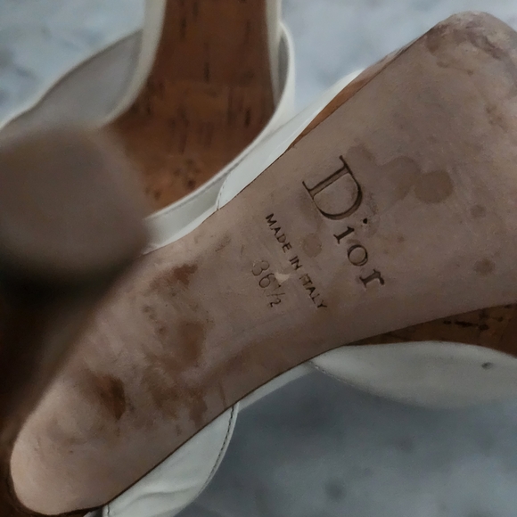 Dior Women's Cream Slingback Heels - Picture 5 of 8